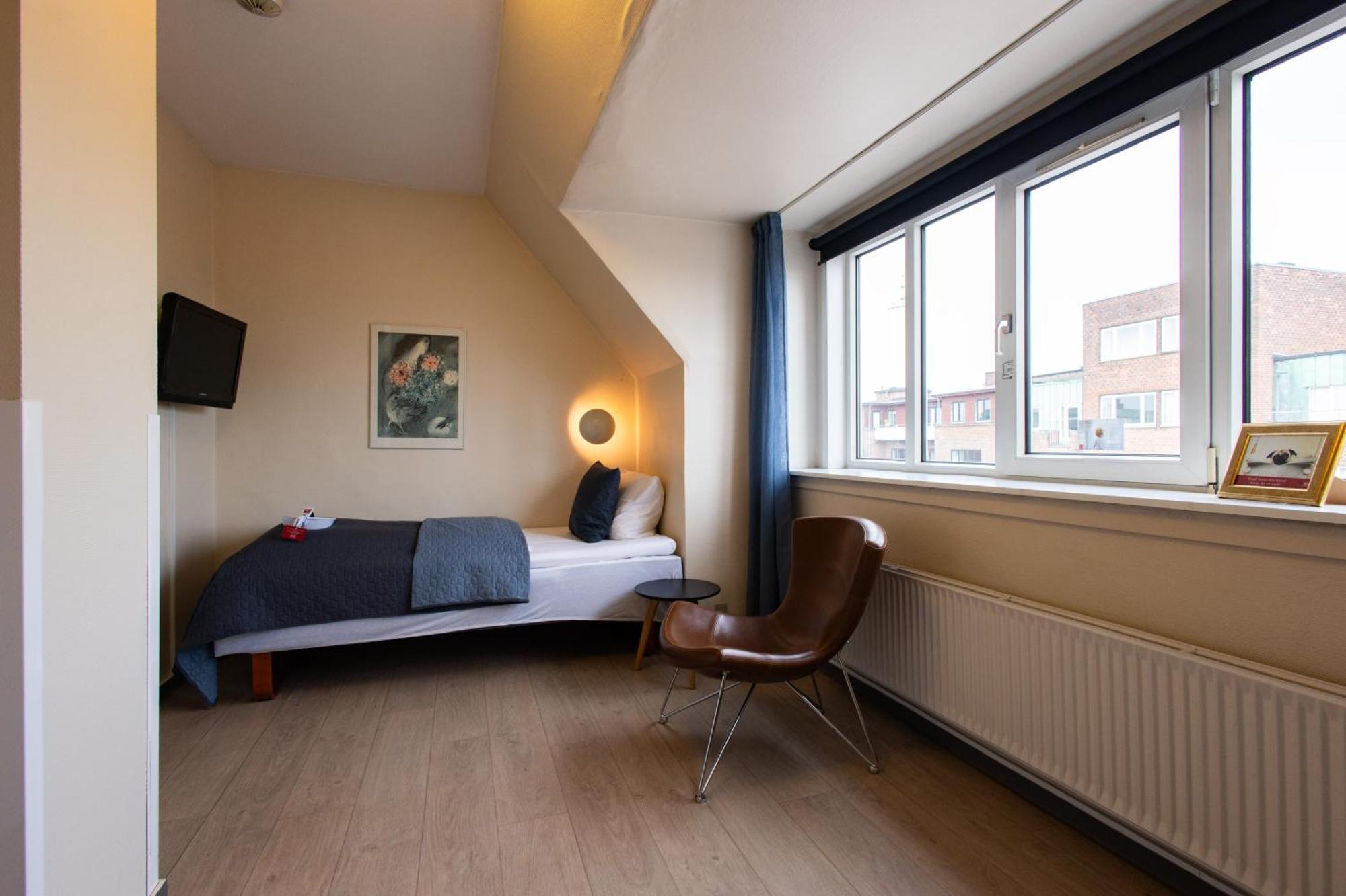 Milling Hotel Gestus Aalborg Exterior photo